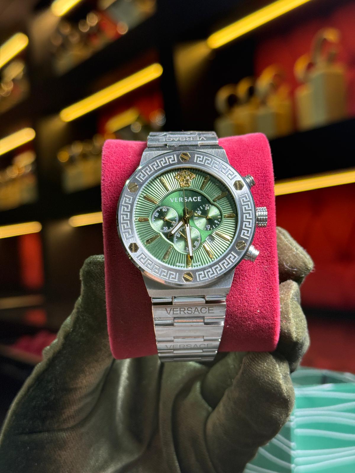 VERSACE